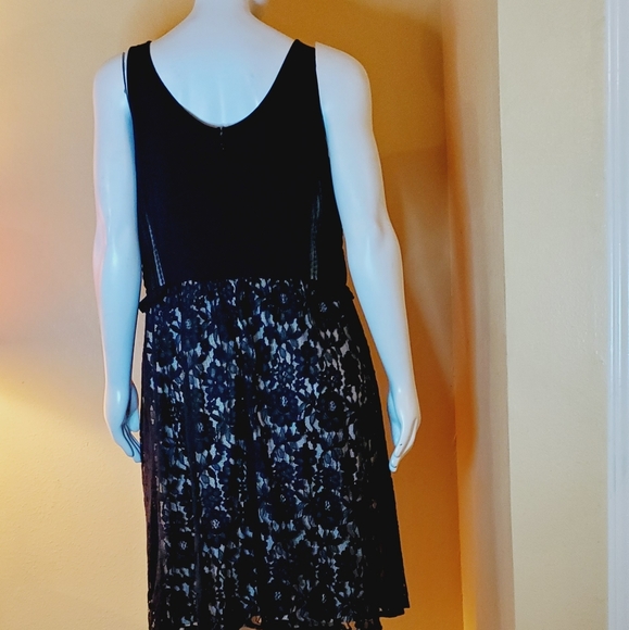 💖Host Pick💖Lane Bryant Lace Dress - Picture 3 of 8